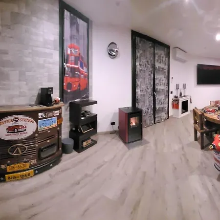 House Garage Apartment Rho
